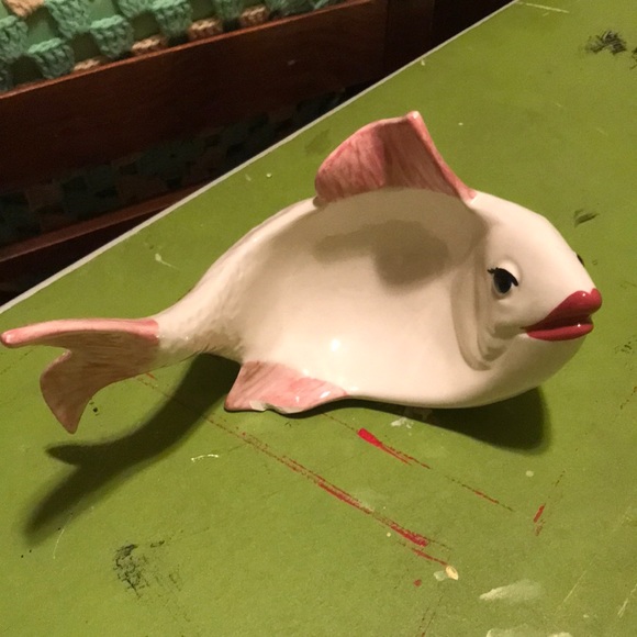 Vintage Other - Vintage Ceramic Lil’ Miss Fish Dish / Wall Decor